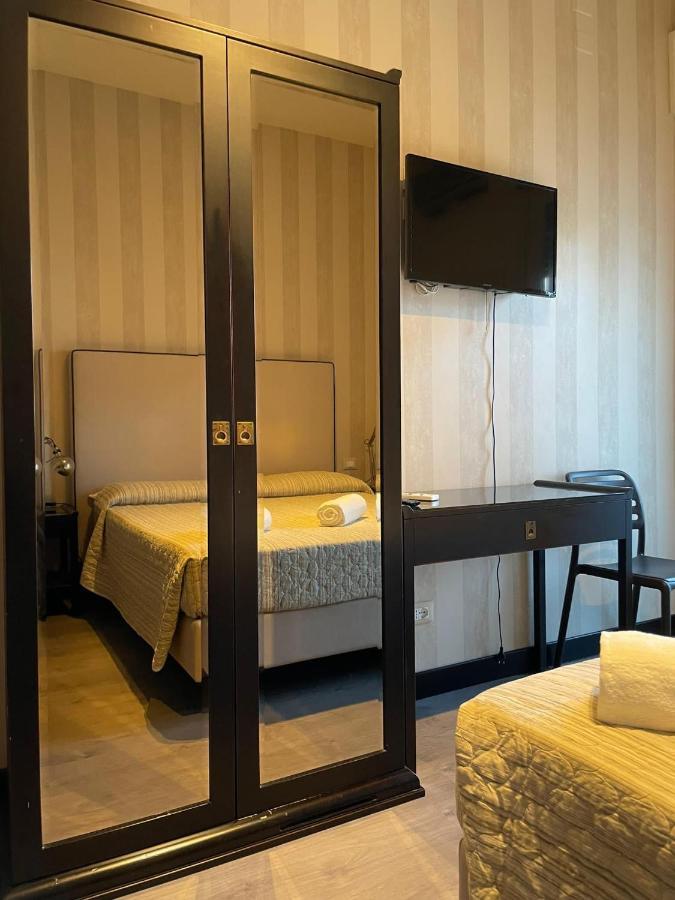 צ'סנטיקו Hotel Vera מראה חיצוני תמונה